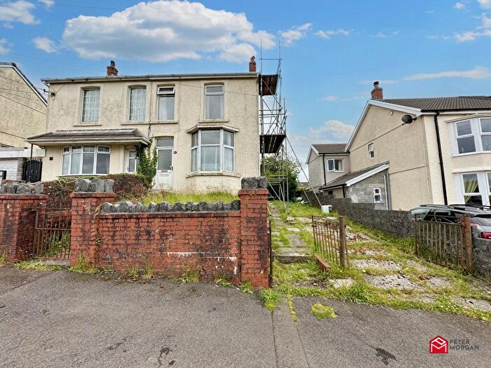 3 Bedroom Semi-Detached House For Sale In Golwg Y Bryn, Seven Sisters, Neath, Neath Port Talbot., SA10