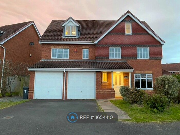 6 Bedroom Detached House To Rent In Harvestfields Way, Sutton Coldfield, B75