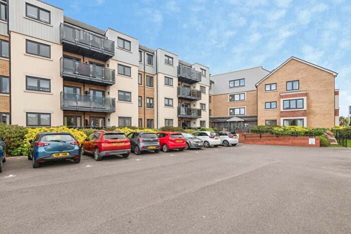 2 Bedroom Flat For Sale In Tangier Way, Taunton, Somerset, TA1