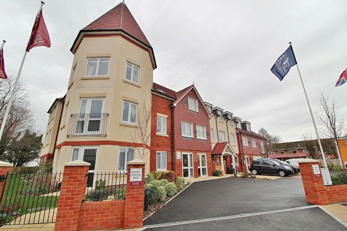 2 Bedroom Retirement Property For Sale In Apsley Lodge, Waterlooville, PO7