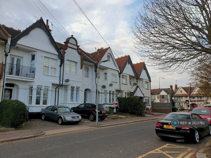 2 Bedroom Maisonette To Rent In Herbert Grove, Southend On Sea, SS1
