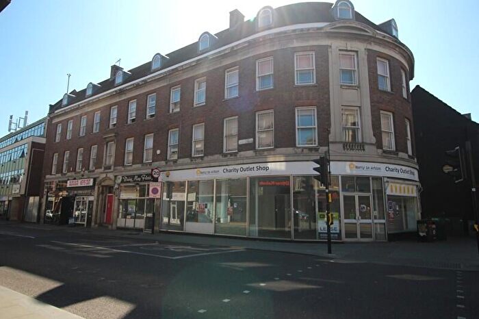 2 Bedroom Flat To Rent In Flat, Mill Street, MK40