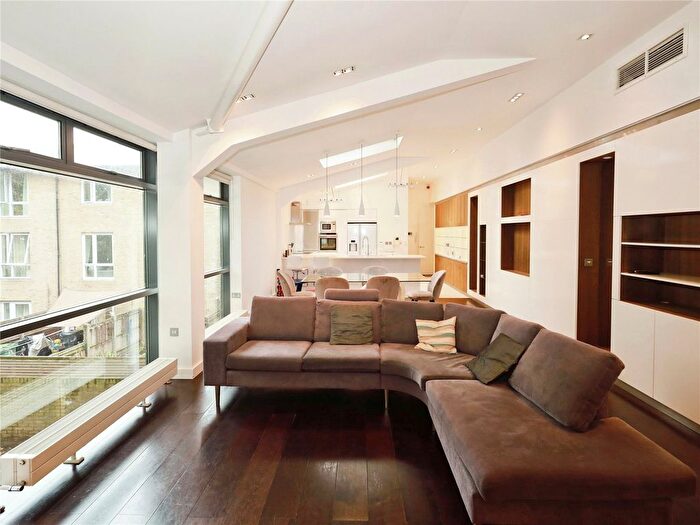 4 Bedroom Flat To Rent In Kingsford Street, Belsize Park, London, NW5