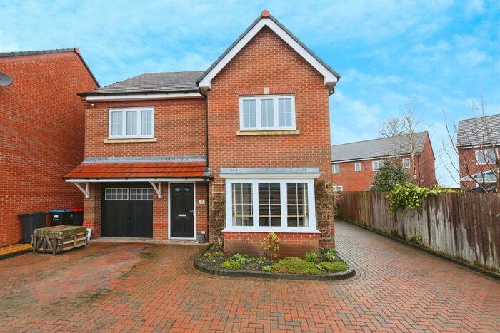 4 Bedroom Detached House For Sale In Holst Gardens, Moulton, Northwich, CW9