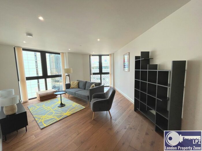 2 Bedroom Flat To Rent In Emery Way, Wapping, E1W