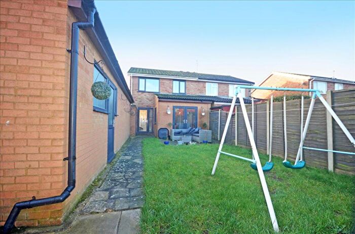 3 Bedroom Semi-Detached House For Sale In Langham Road, Raunds, Northamptonshire, NN9