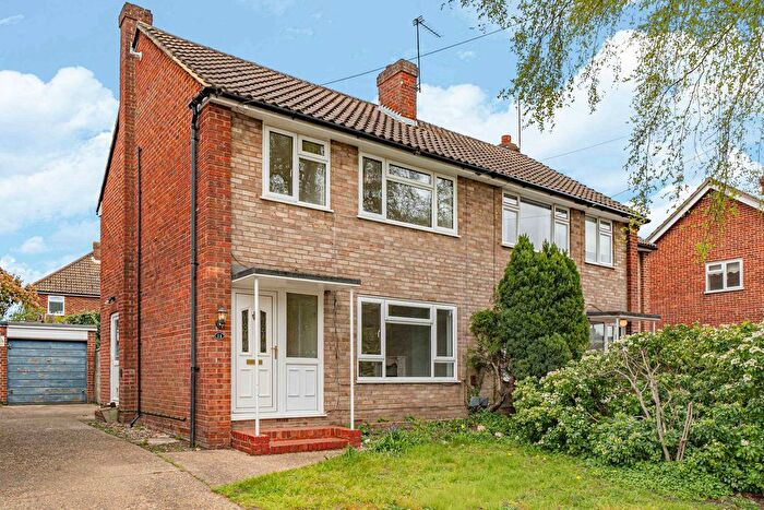 3 Bedroom Semi-Detached House For Sale In Fullerton Drive, Byfleet, KT14