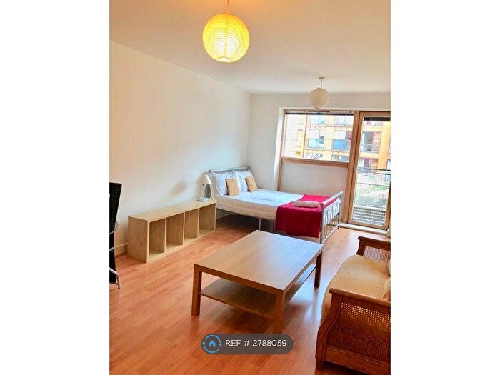 1 Bedroom Flat To Rent In The Base, Birmingham, B16