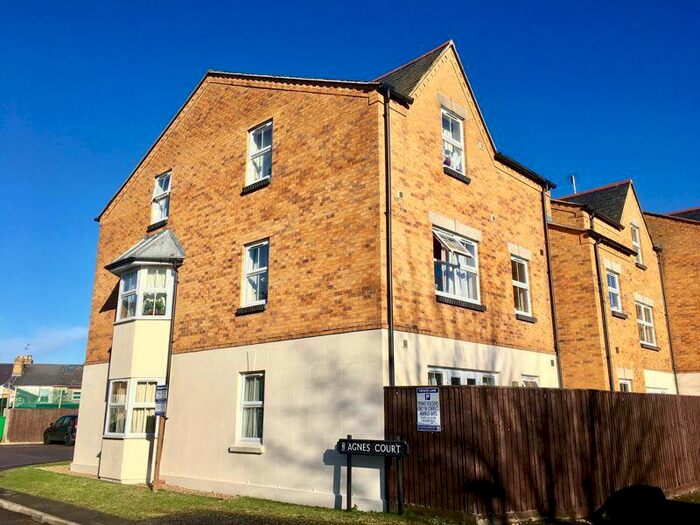 2 Bedroom Apartment To Rent In Agnes Court, East Oxford, OX4