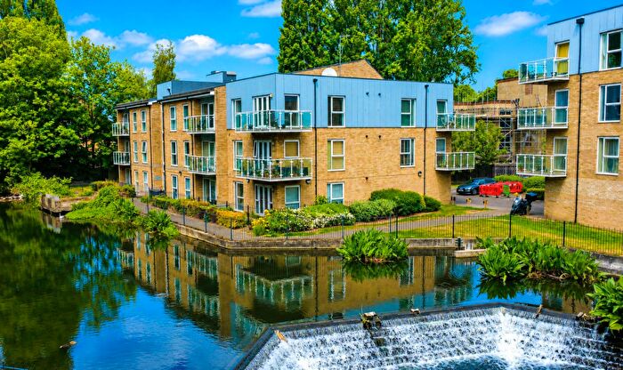 1 Bedroom Apartment For Sale In Nash Mills Wharf, Hemel Hempstead, HP3