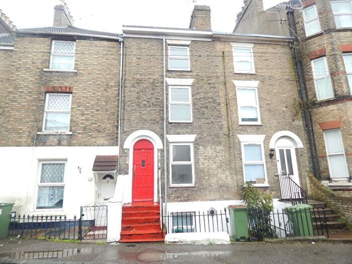 3 Bedroom Terraced House To Rent In Dover Road, Folkestone, CT20
