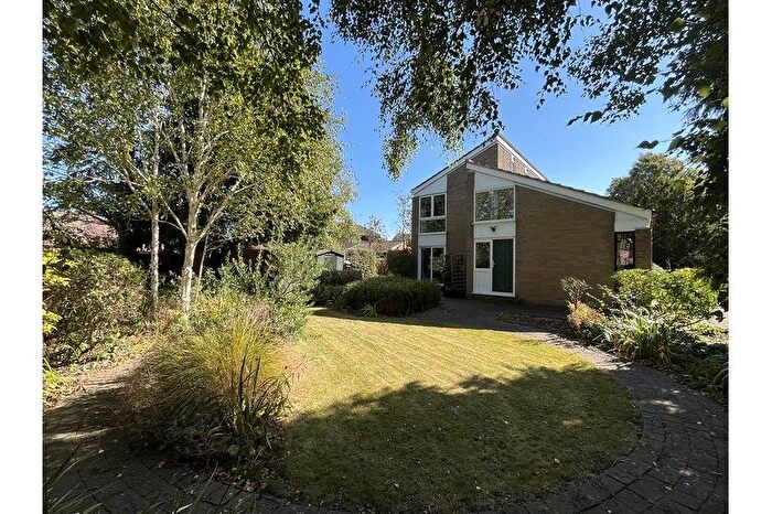 5 Bedroom Detached House To Rent In Huntingdon Road, Cambridge, Cambridge, CB3
