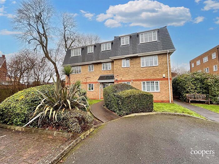 1 Bedroom Flat To Rent In Seymour House, Fernly Close, Pinner, HA5