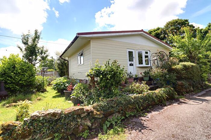 2 Bedroom Park Home For Sale In Orchard Caravan Site, Hopton, Stafford, ST18