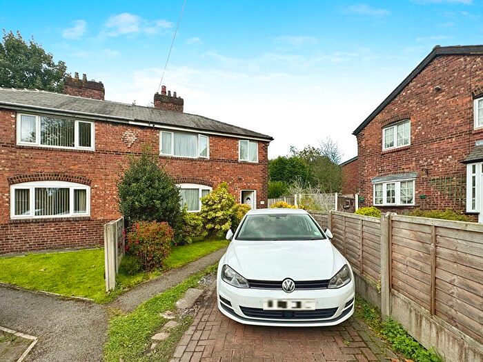 3 Bedroom Semi-detached House To Rent In Holmside Gardens, Burnage, Manchester, M19