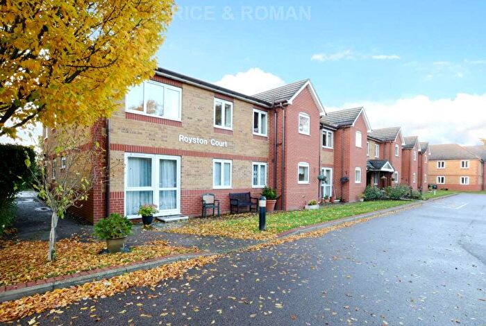 1 Bedroom Retirement Property To Rent In Royston Court, Hinchley Wood, KT10