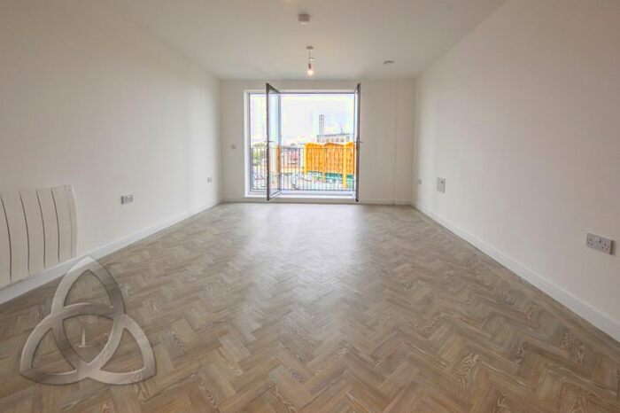 1 Bedroom Flat To Rent In Springwell Apartments, Riverside Road, Watford, WD18