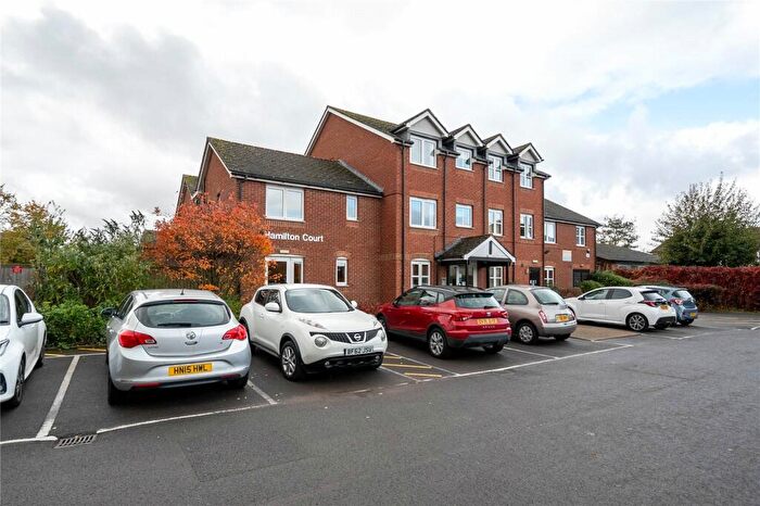 2 Bedroom Apartment For Sale In Hamilton Court, Lammas Walk, Leighton Buzzard, LU7