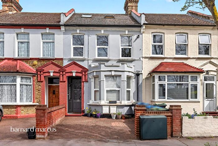 1 Bedroom Flat For Sale In Frant Road, Thornton Heath, CR7