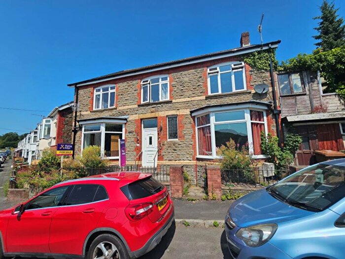 3 Bedroom Detached House For Sale In Windsor Avenue, Newbridge, Newport, Gwent, NP11