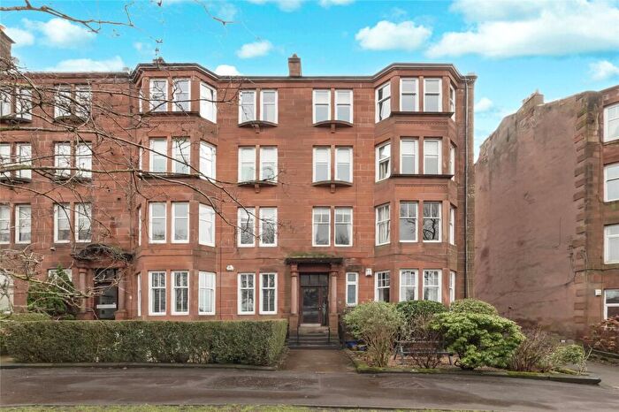 2 Bedroom Flat For Sale In Woodcroft Avenue, Broomhill, Glasgow, G11