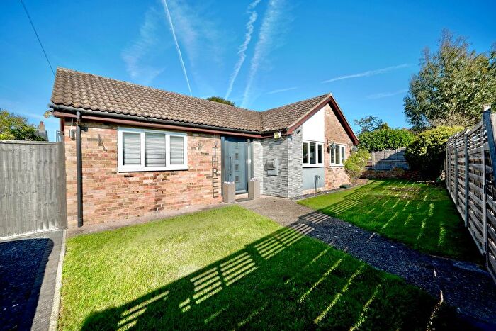 2 Bedroom Bungalow For Sale In Bell Lane, Alconbury, Huntingdon, PE28