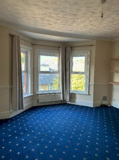 1 Bedroom Flat To Rent In Headley Chase, Warley, Brentwood, CM14