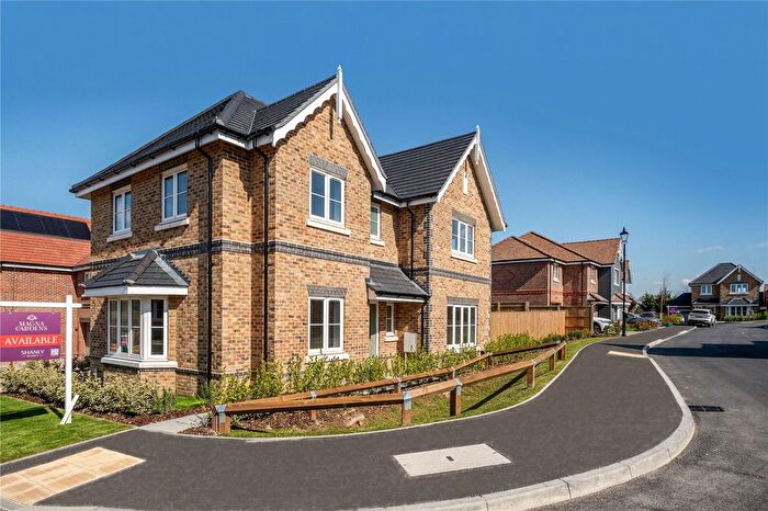 4 Bedroom Detached House For Sale In Purley Rise, Purley On Thames, RG8