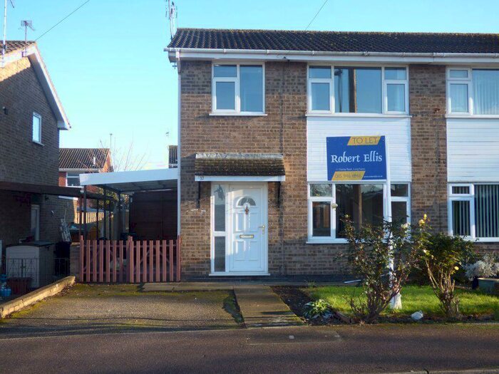 3 Bedroom Semi-Detached House To Rent In Selina Close, Castle Donington, Derbys, DE74