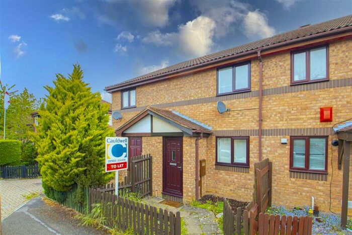 1 Bedroom Terraced House To Rent In Stafford Grove, Shenly Church End, Milton Keynes, MK5