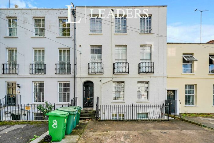 Studio To Rent In Jenner Walk, Cheltenham, GL50