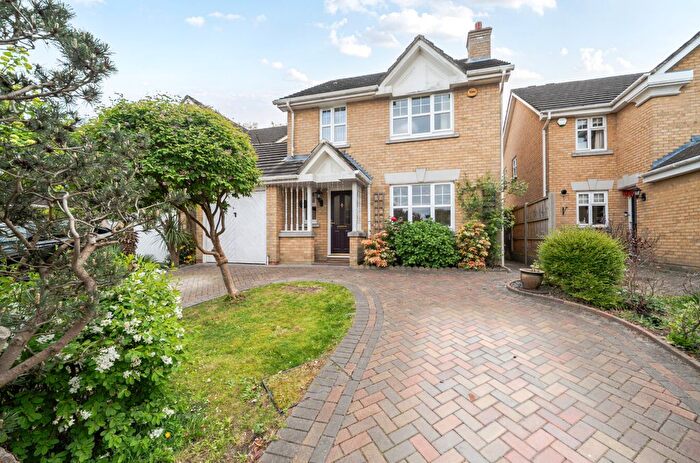 3 Bedroom Detached House For Sale In Claremont Close, Orpington, Kent, BR6