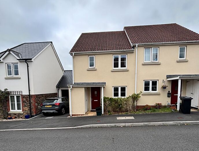 3 Bedroom Semi-Detached House To Rent In Mountford Drive, Bovey Tracey, Newton Abbot, TQ13