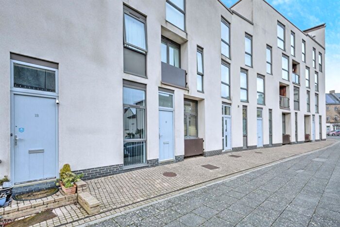 1 Bedroom Flat For Sale In West Street, Upton, Northampton, NN5