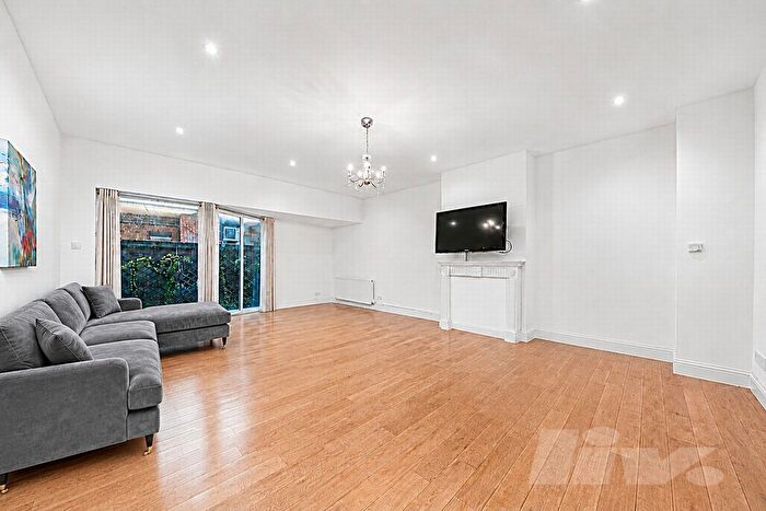 4 Bedroom Terraced House To Rent In St Michaels Street, Paddington, W2