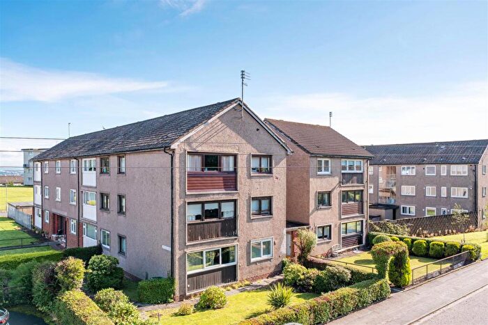 3 Bedroom Flat For Sale In Fernhill Road, Rutherglen, Glasgow, G73