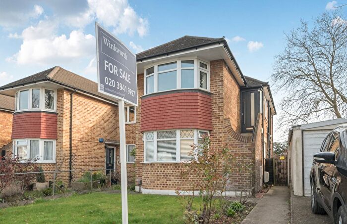 2 Bedroom Flat For Sale In Garlies Road, London, SE23