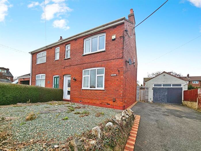 3 Bedroom Semi-Detached House For Sale In Willfield Lane, Brown Edge, Stoke-On-Trent, ST6
