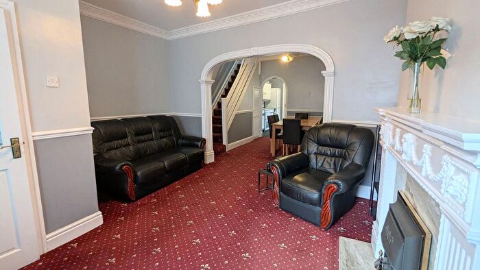 3 Bedroom Terraced House For Sale In Old Road, Ashton-In-Makerfield, Wigan, WN4