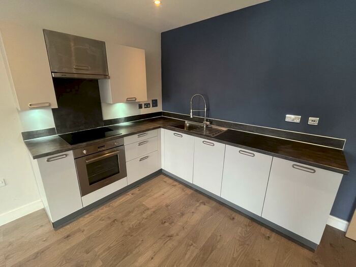 2 Bedroom Apartment To Rent In Park Road, Peterborough, PE1