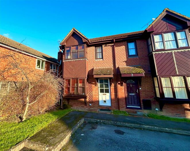 1 Bedroom End Of Terrace House To Rent In Orchard Close, Wokingham, Berkshire, RG40