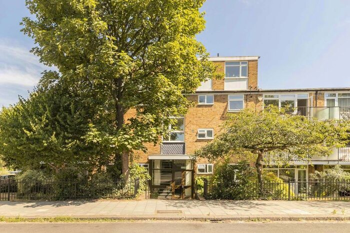 1 Bedroom Flat To Rent In Park Hill, London, SW4