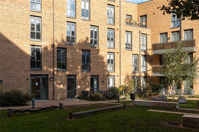 2 Bedroom Apartment For Sale In Nellie Cressall Way, Bow, London, E3