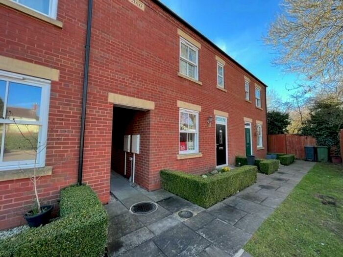 3 Bedroom Town House To Rent In Christ Church Mews, Coalville, LE67