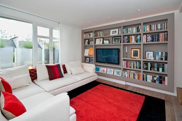 2 Bedroom Flat To Rent In Warrington Crescent, London, W9