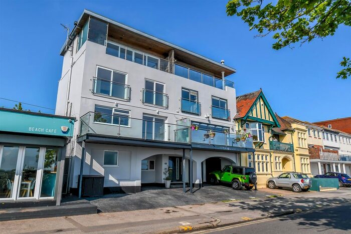 4 Bedroom Semi-Detached House To Rent In Chalkwell Esplanade, Westcliff-On-Sea, SS0