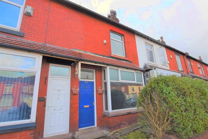 2 Bedroom Terraced House To Rent In Wigan Road, Bolton, BL3