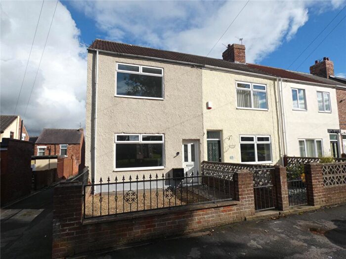 2 Bedroom End Of Terrace House To Rent In West View, West Cornforth, Ferryhill, DL17