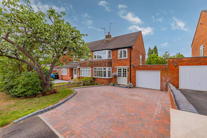 3 Bedroom Semi-Detached House For Sale In Westhead Road, Cookley, Kidderminster, DY10