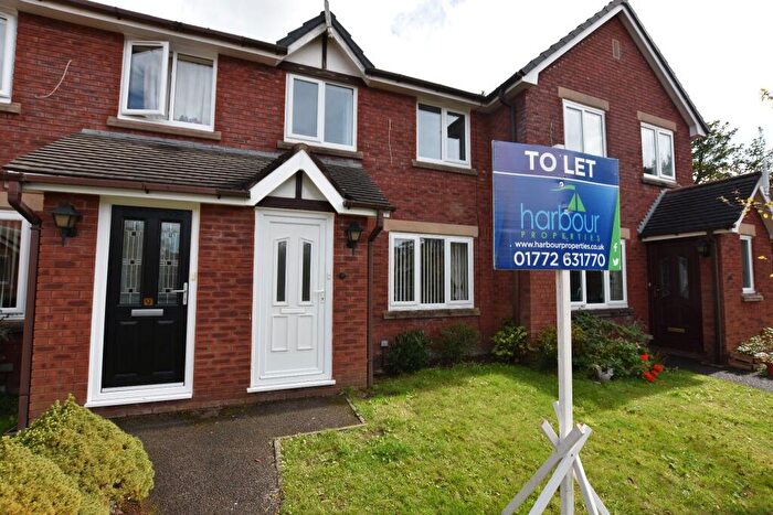 2 Bedroom Mews To Rent In Holmeswood, Kirkham, PR4